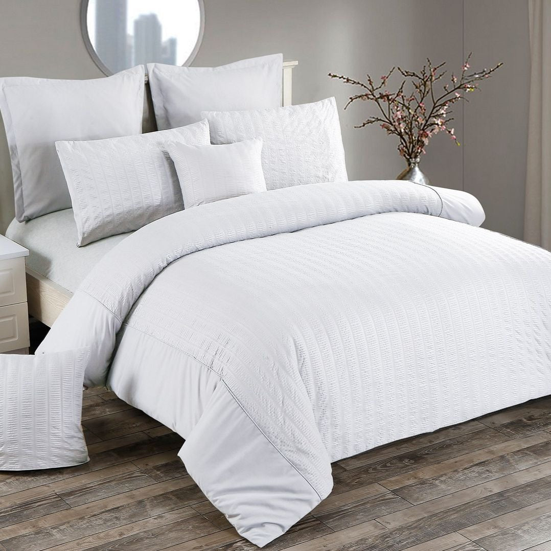 Elegant White Quilt Cover Set