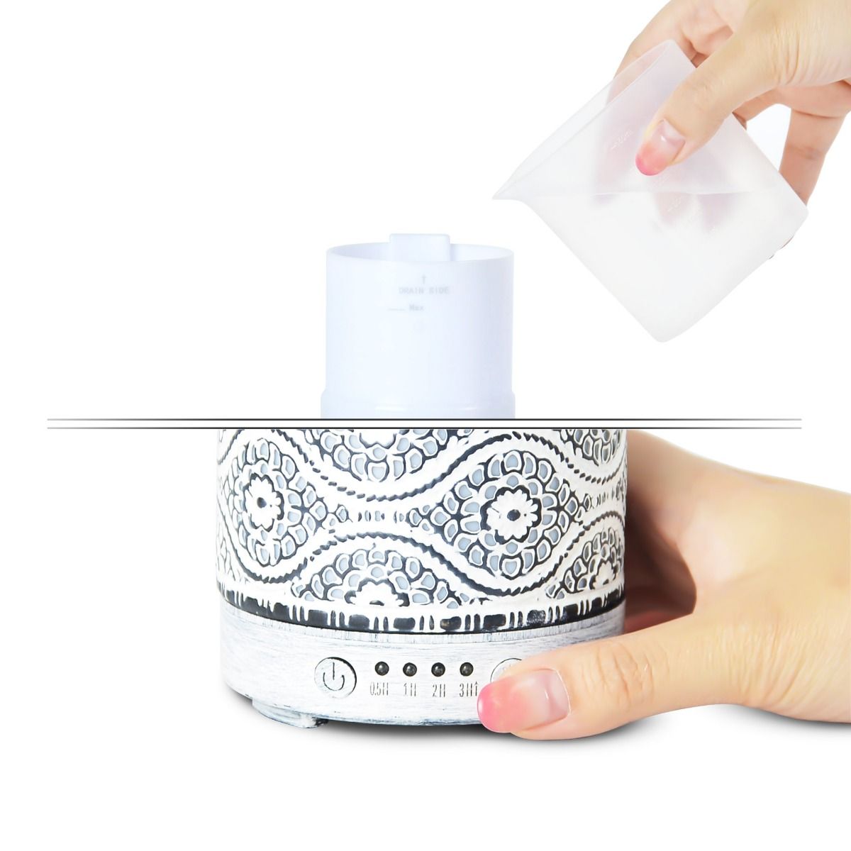 Vintage White Essential Oil and Aroma Diffuser - 100ml